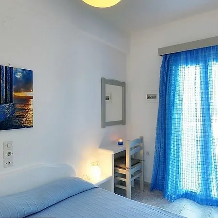 Agnanti Milos To Let Hotel