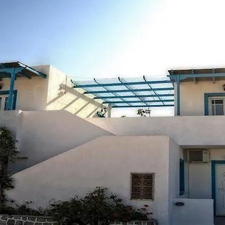 Agnanti Milos To Let Hotel